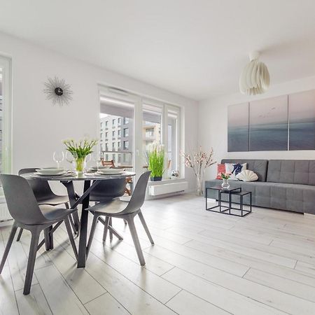 Apartamenty Sun & Snow Przystan Letnica Gdansk Exterior foto